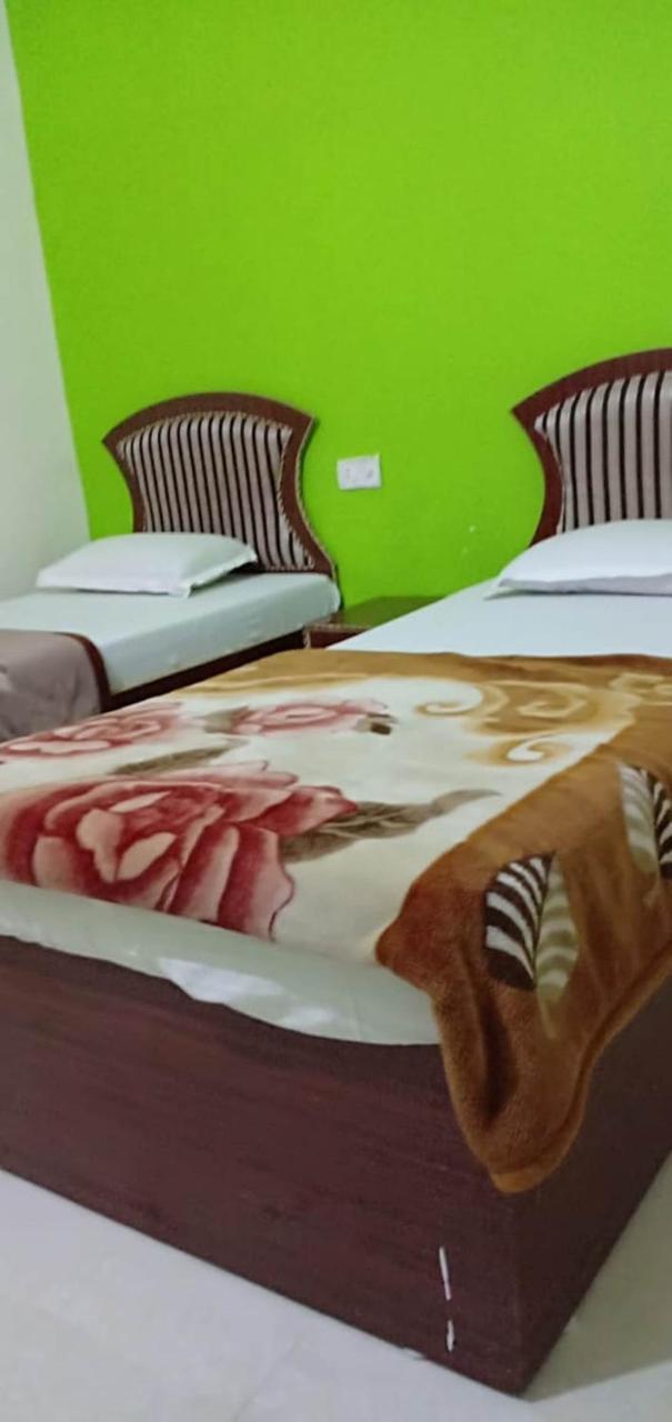 Vistara Home Stay Бодх-Гая Екстер'єр фото